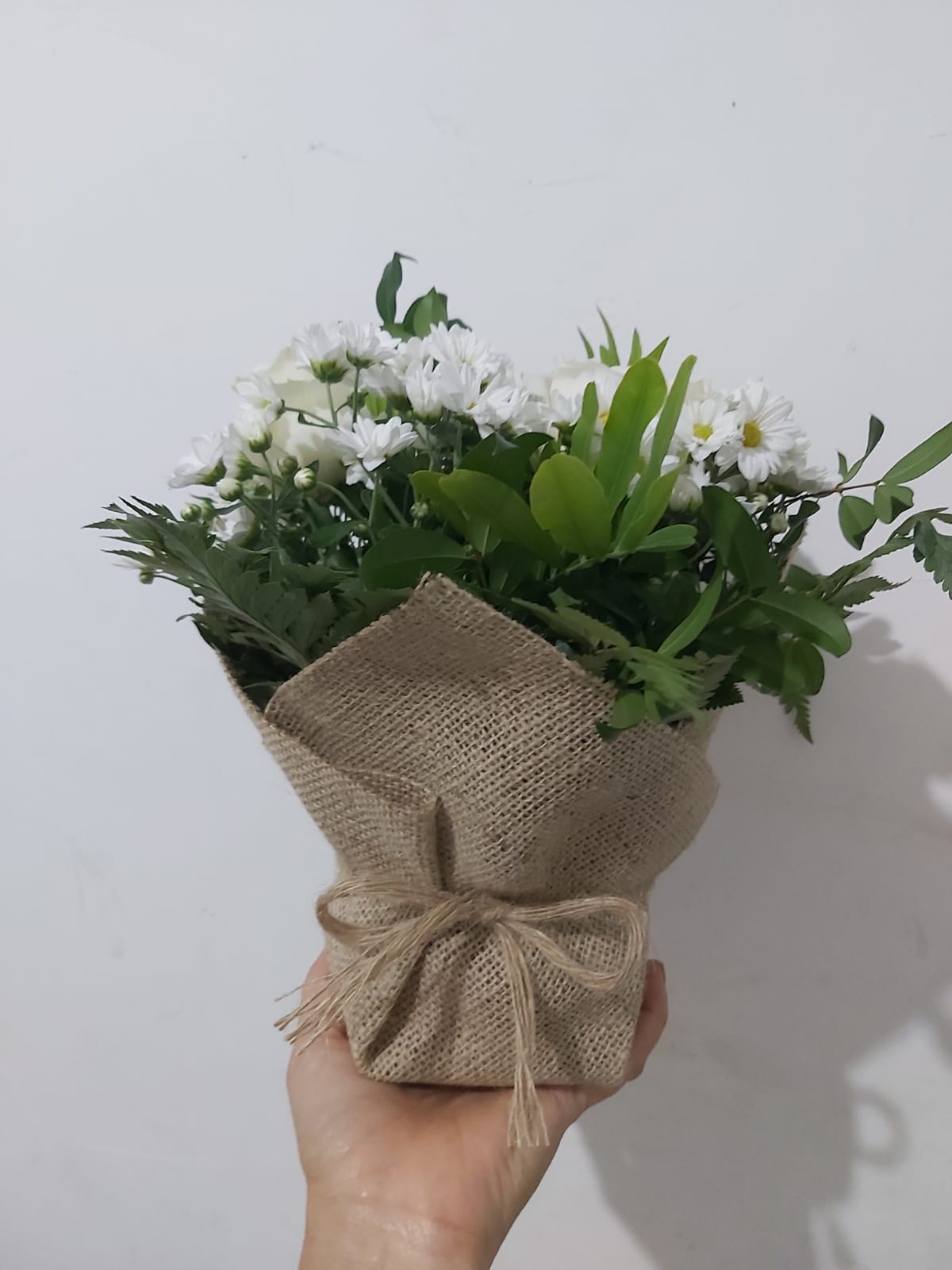 Top 5 Folhagens Resistentes para Centros de Mesa Duradouros