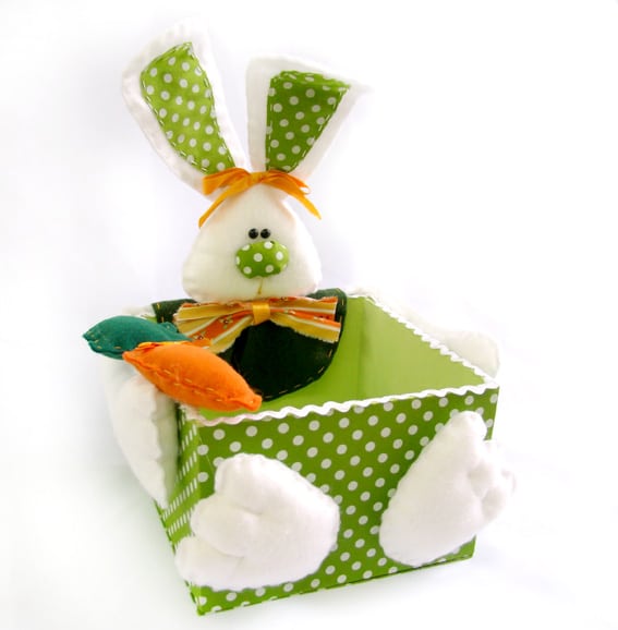 10 Ideias Criativas de Guirlandas de Páscoa com Tecido