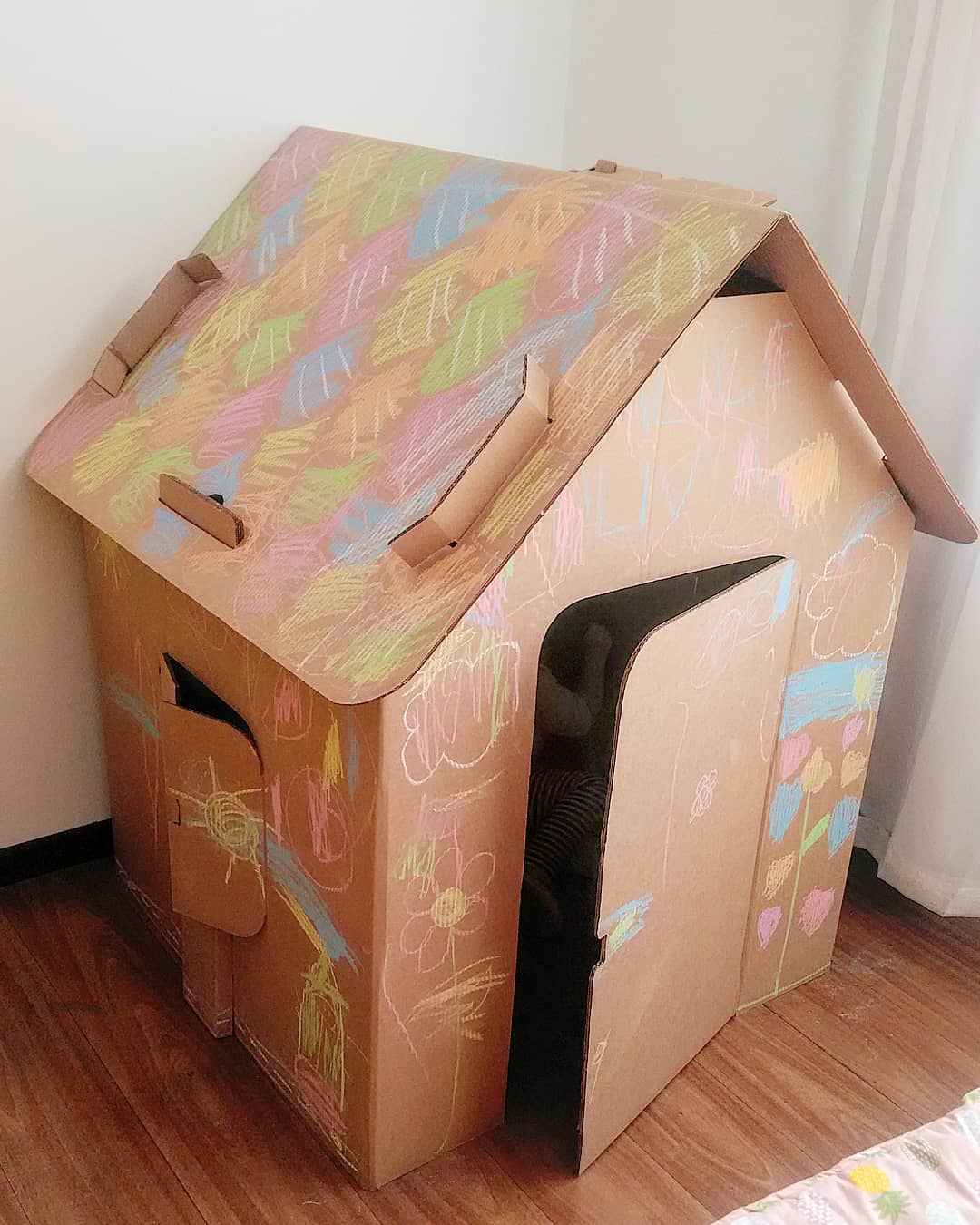 como reforçar papelão para artesanato