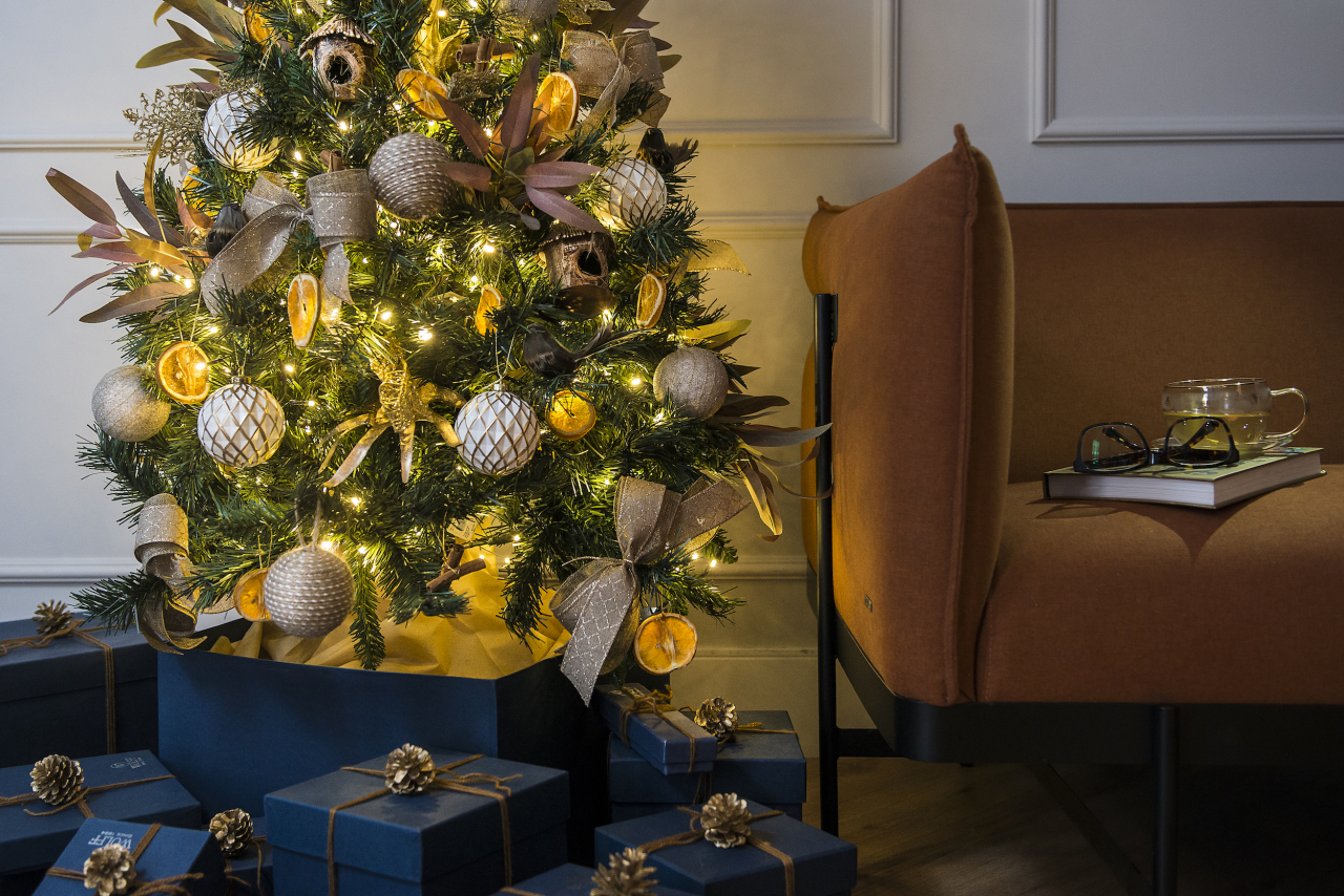 erros comuns ao decorar árvore de natal chique