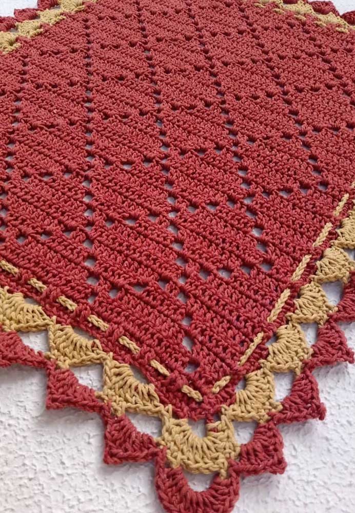 bico de barbante para tapete quadrado