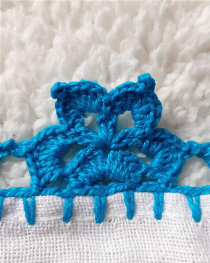bico de crochê rendado