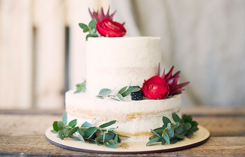 Decoração de Bolo de Casamento Simples: Pérolas
