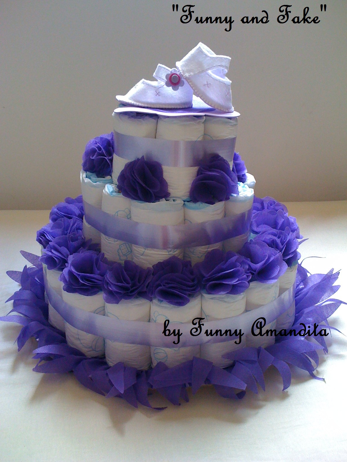 ideias criativas bolo de fraldas lilas para cha de bebe
