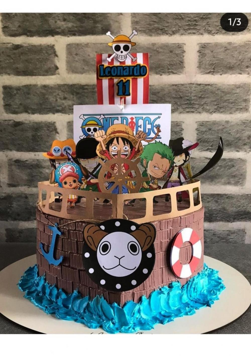 bolo one piece adulto