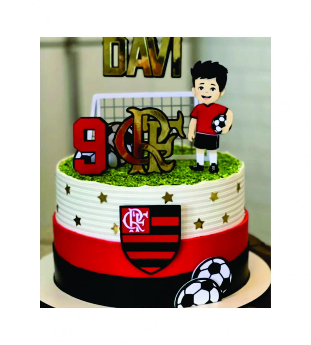 Bolo masculino do Flamengo com listras