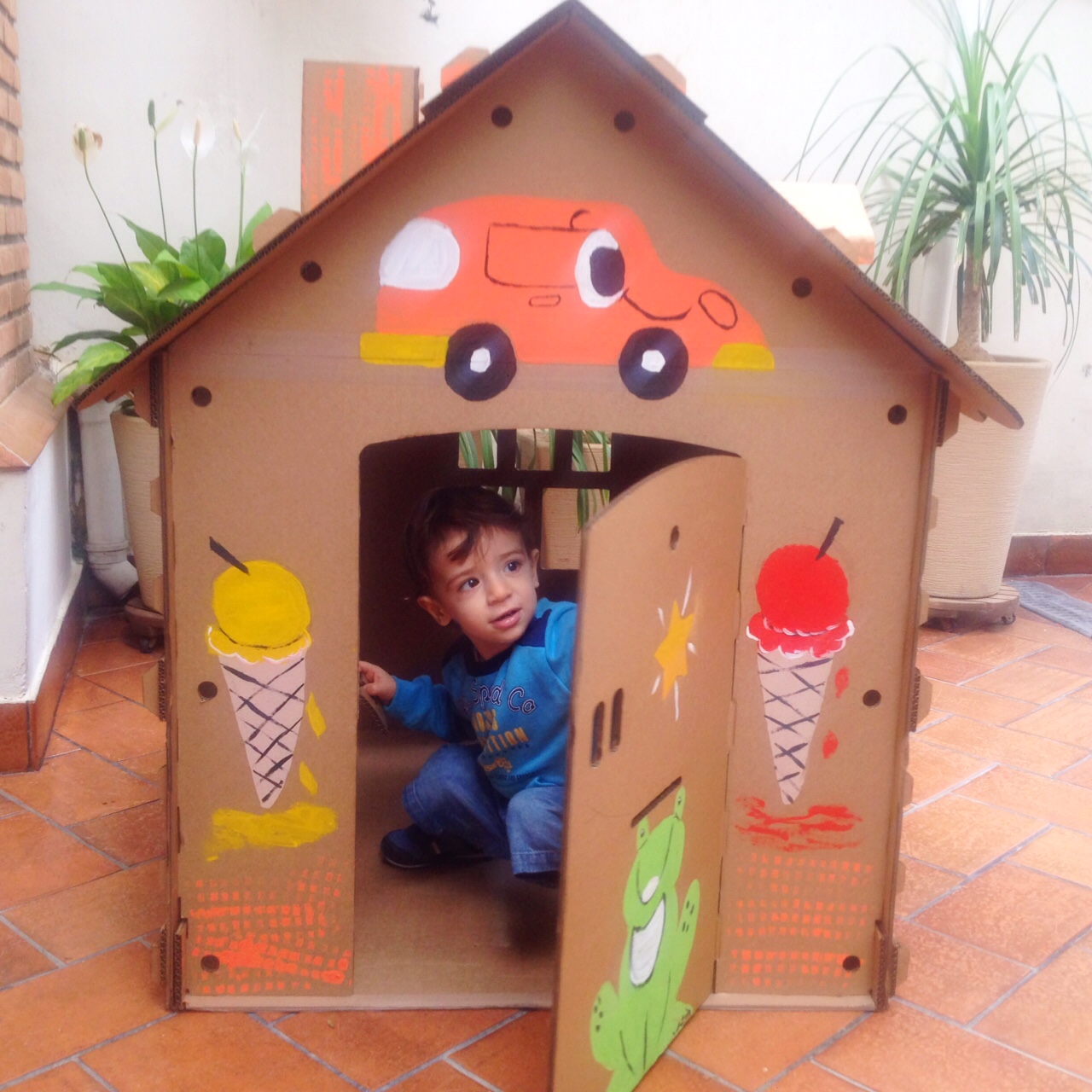 decoração de papelão