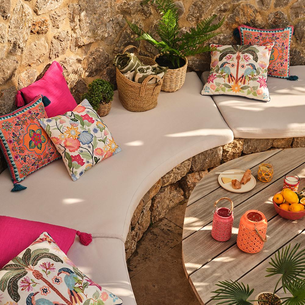 Guia Completo: Como Fazer sua Almofada com Coroa DIY