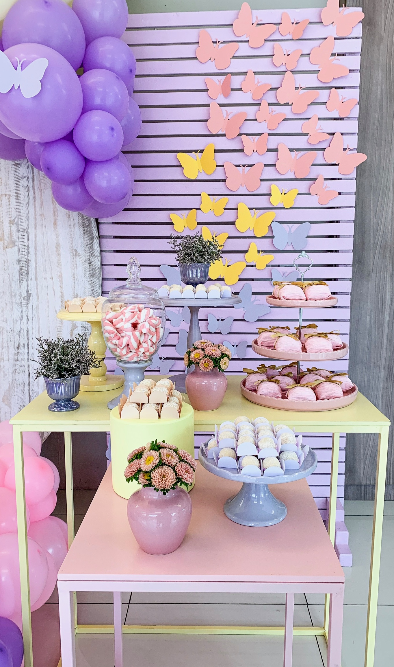 Os Melhores Sites para Criar Convites de Chá de Fraldas Tema Borboletas