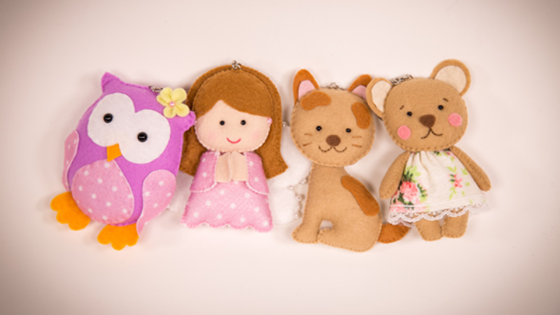 Passo a Passo: Chaveiro de Feltro de Coração para Iniciantes