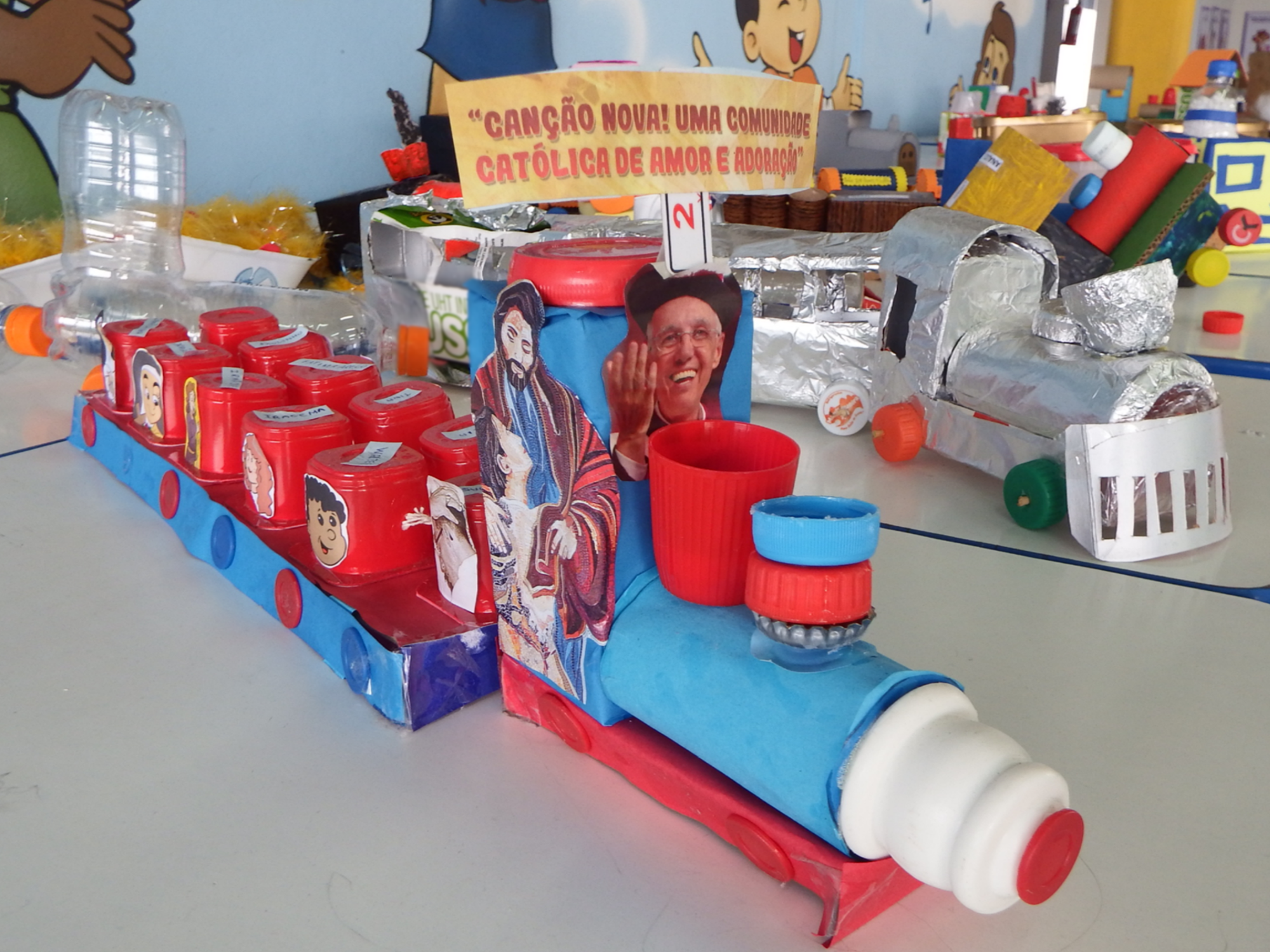 Reaproveitando Vidros e Latas: Dicas de Decoração Sustentável