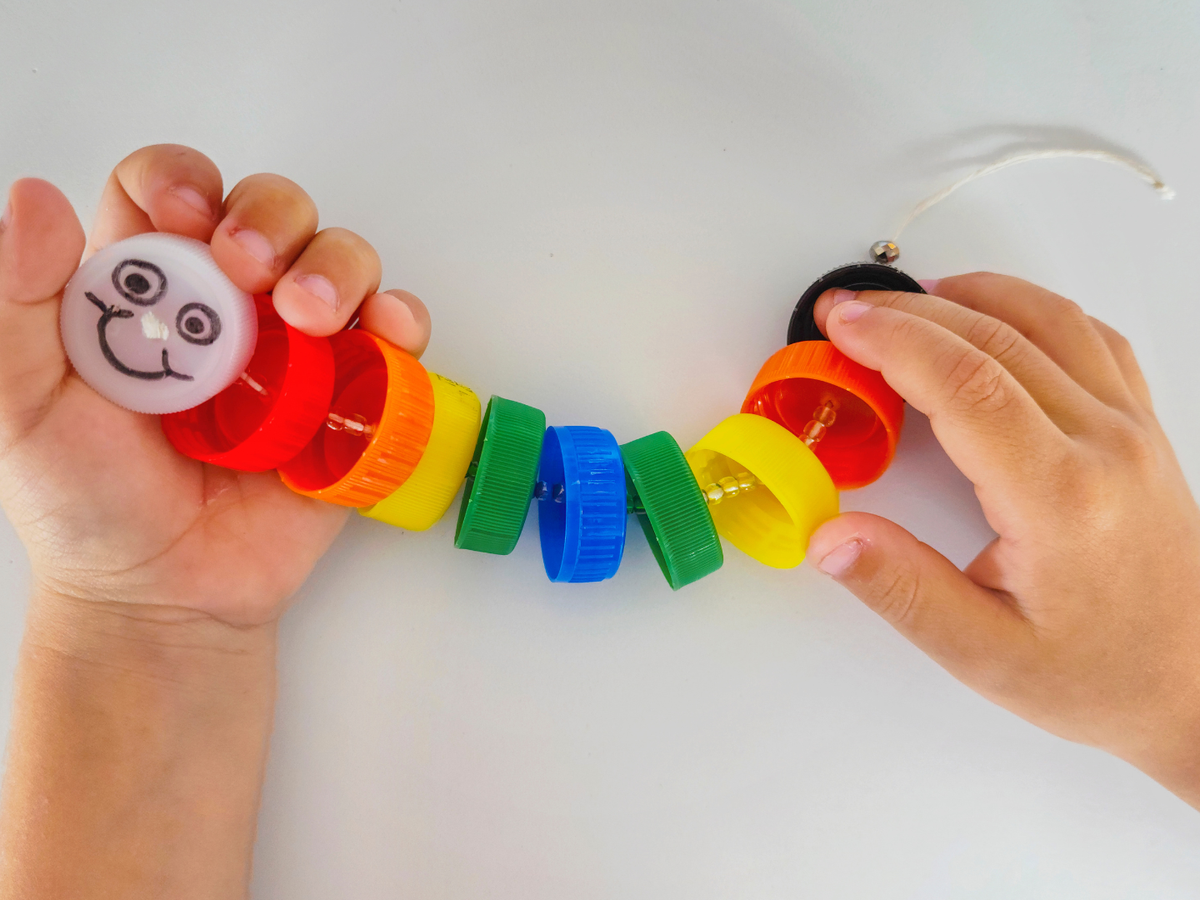 Brinquedos Reciclados: Divirta as Crianças com Materiais Simples