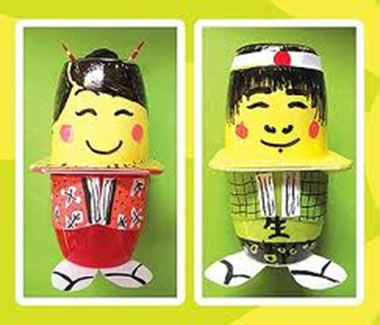 objetos decorativos com latas de alumínio