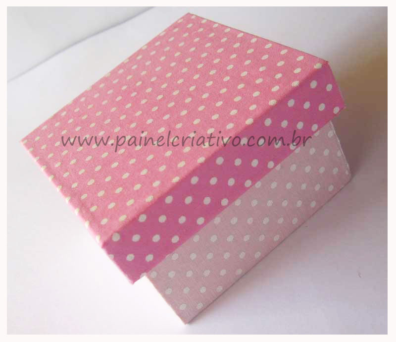 Acabamentos Criativos para Caixas de MDF: Laço Chanel e Pezinhos de Metal