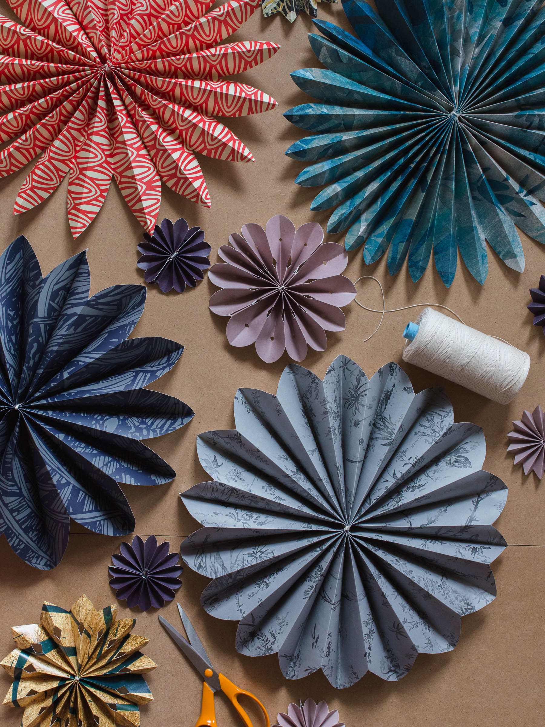 como fazer decoração de natal com papel