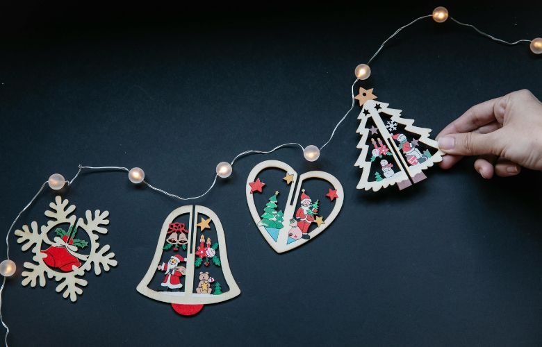 Decoração Sustentável: 5 Ideias Criativas com Rolinhos de Papel Higiênico para o Natal