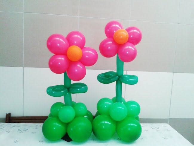 ideias de decoração com flor de balão para festa infantil