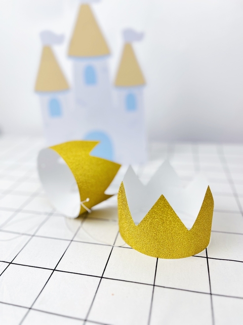 ideias de coroas de papel para festa infantil