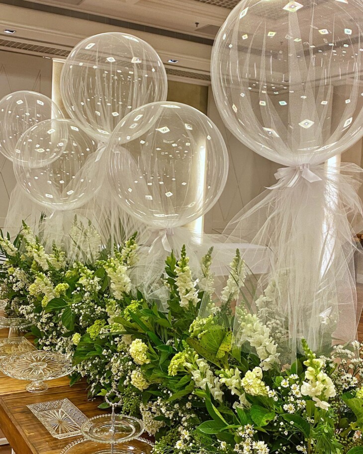 balões de led vs balões tradicionais para casamento