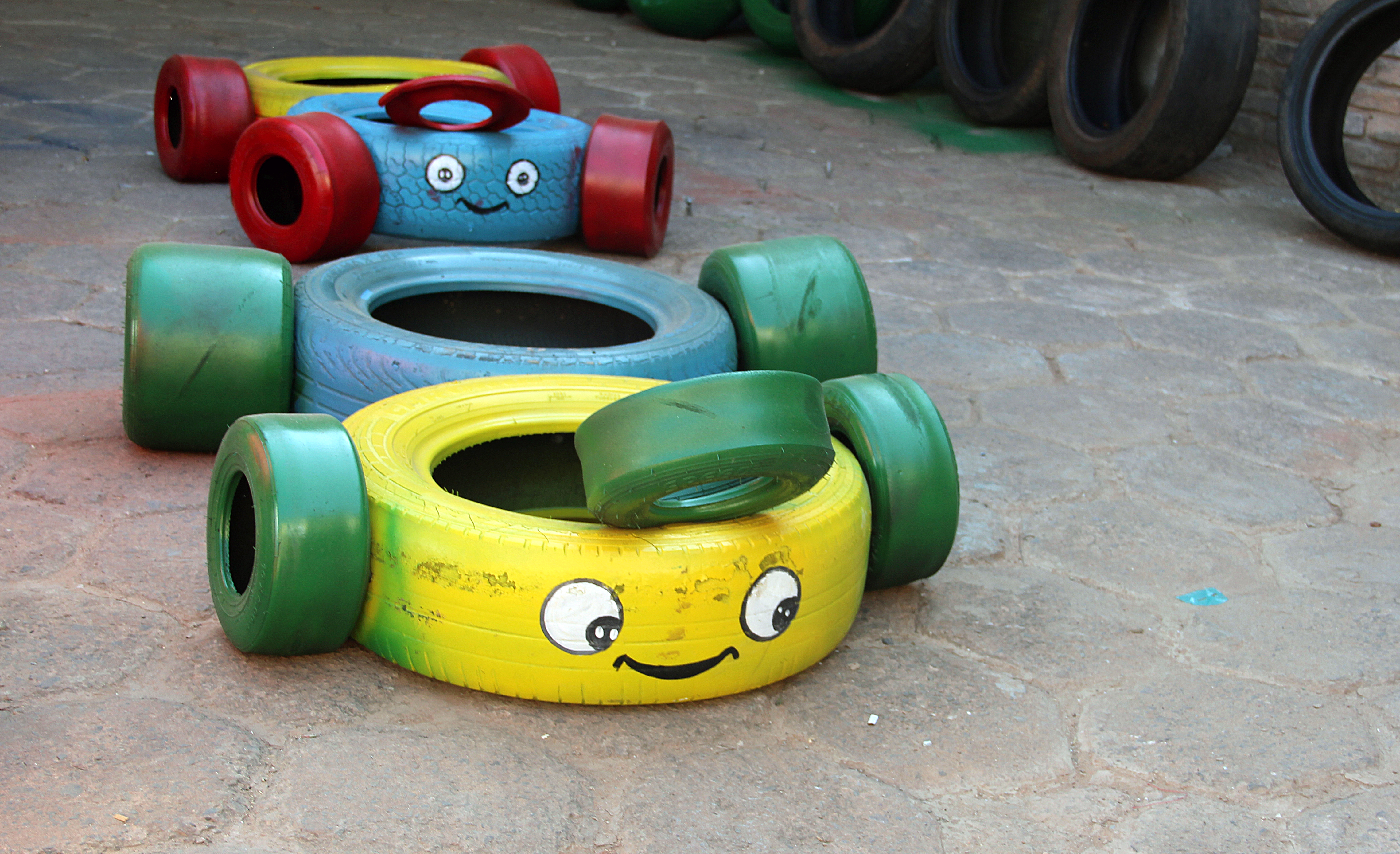 decoração com pneus reciclados