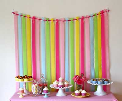 decoração com tecido tnt na parede