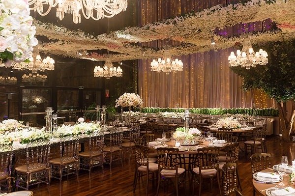 decoração de casamento minimalista para igrejas