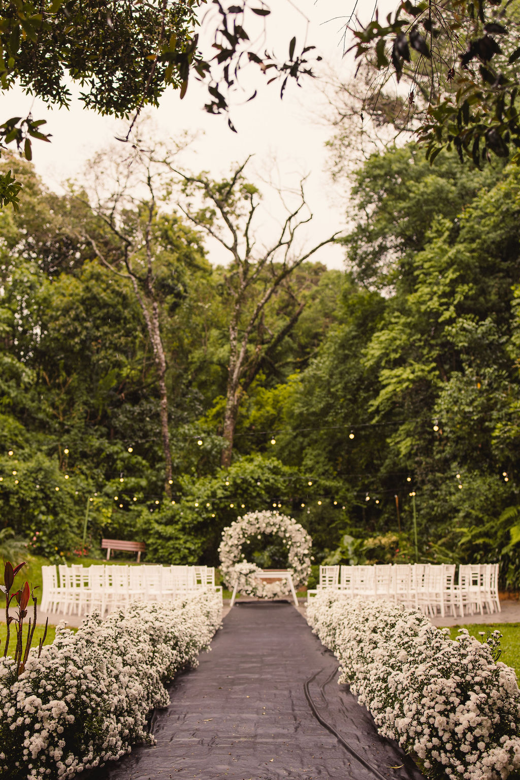 ideias criativas decoração casamento flores do campo