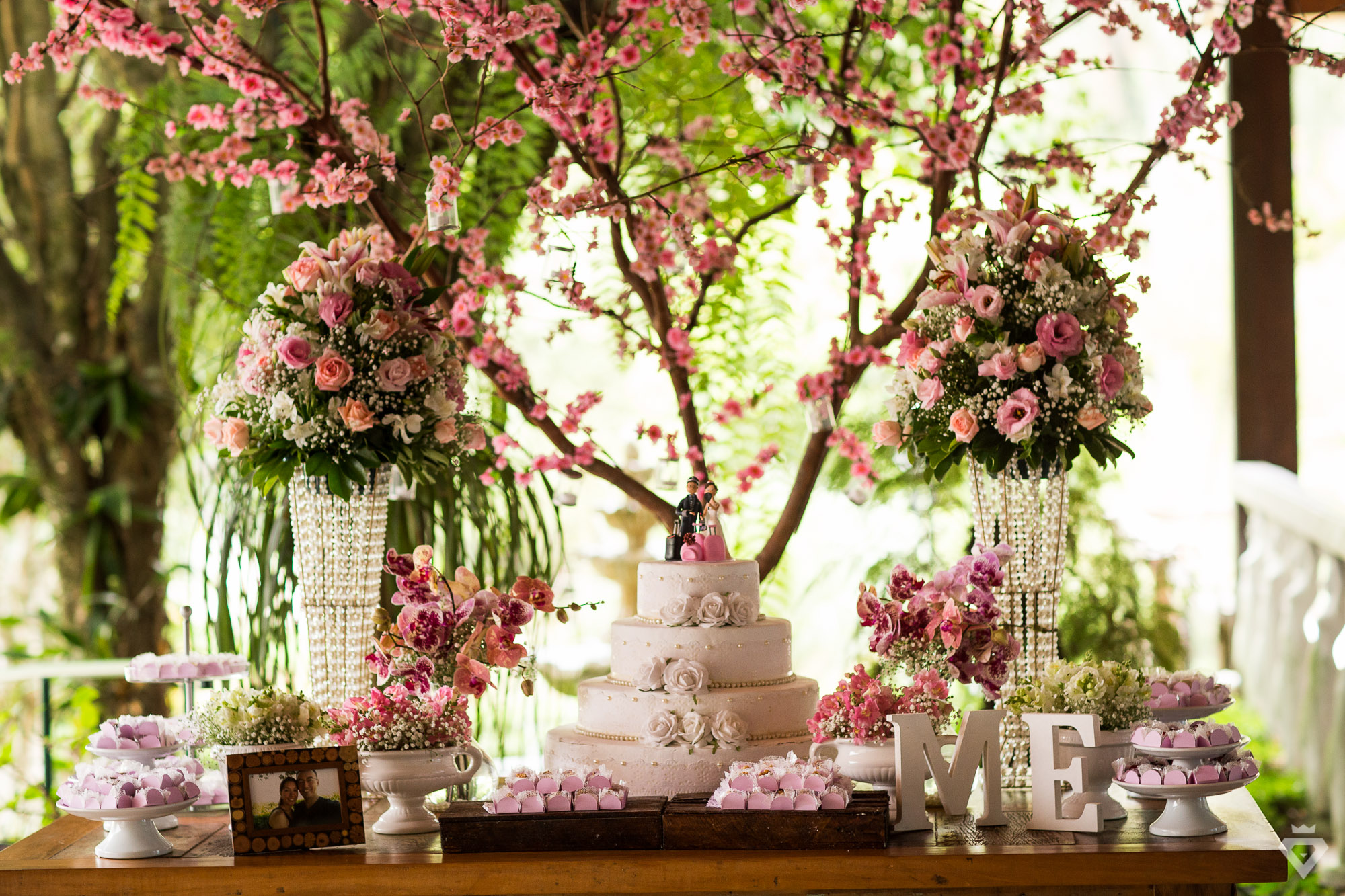 flores do campo versus flores nobres casamento qual escolher