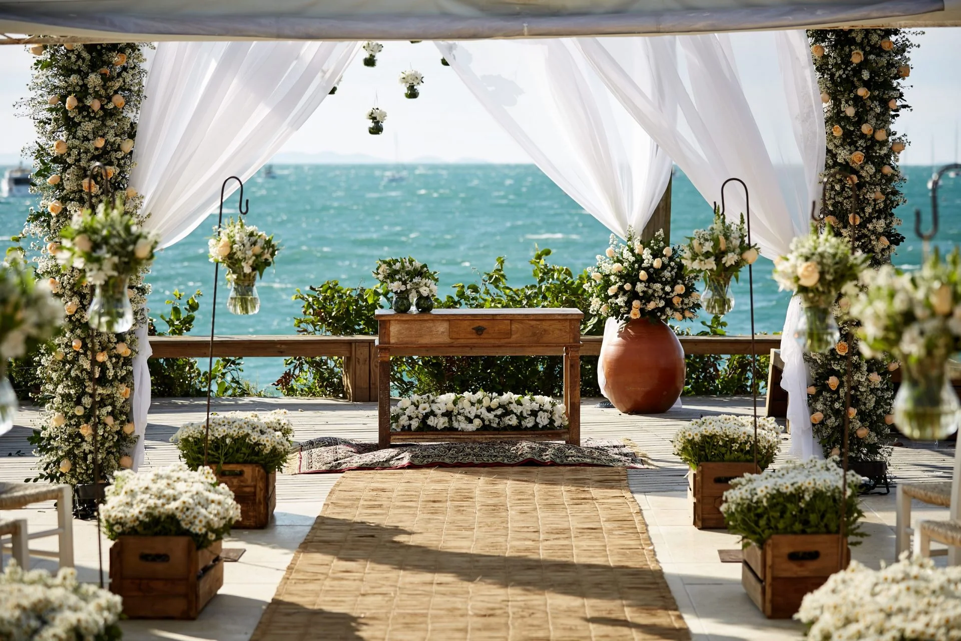 ideias de decoração de casamento na praia para tarde