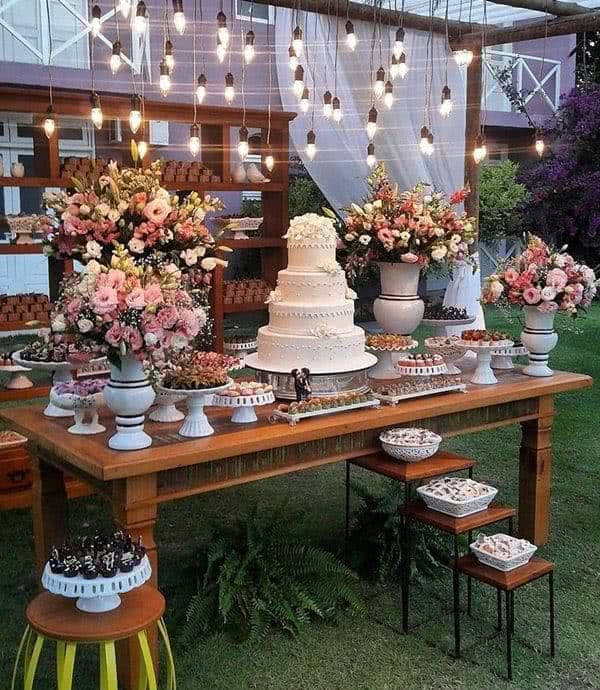 decoração casamento rústico vs boho