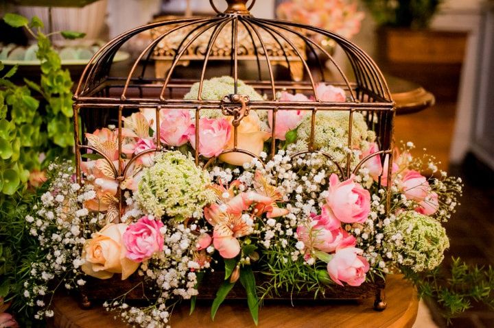 ideias criativas decoração festa gaiolas