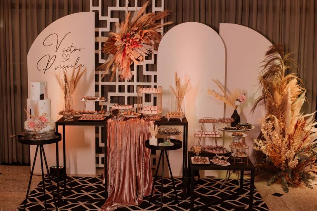 DIY: Decoração Econômica para Jantar de Casamento Civil em Casa