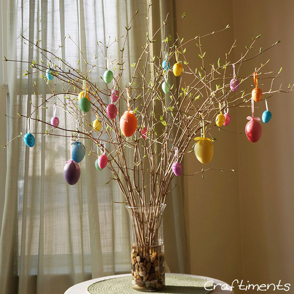 decoração de páscoa com galhos secos