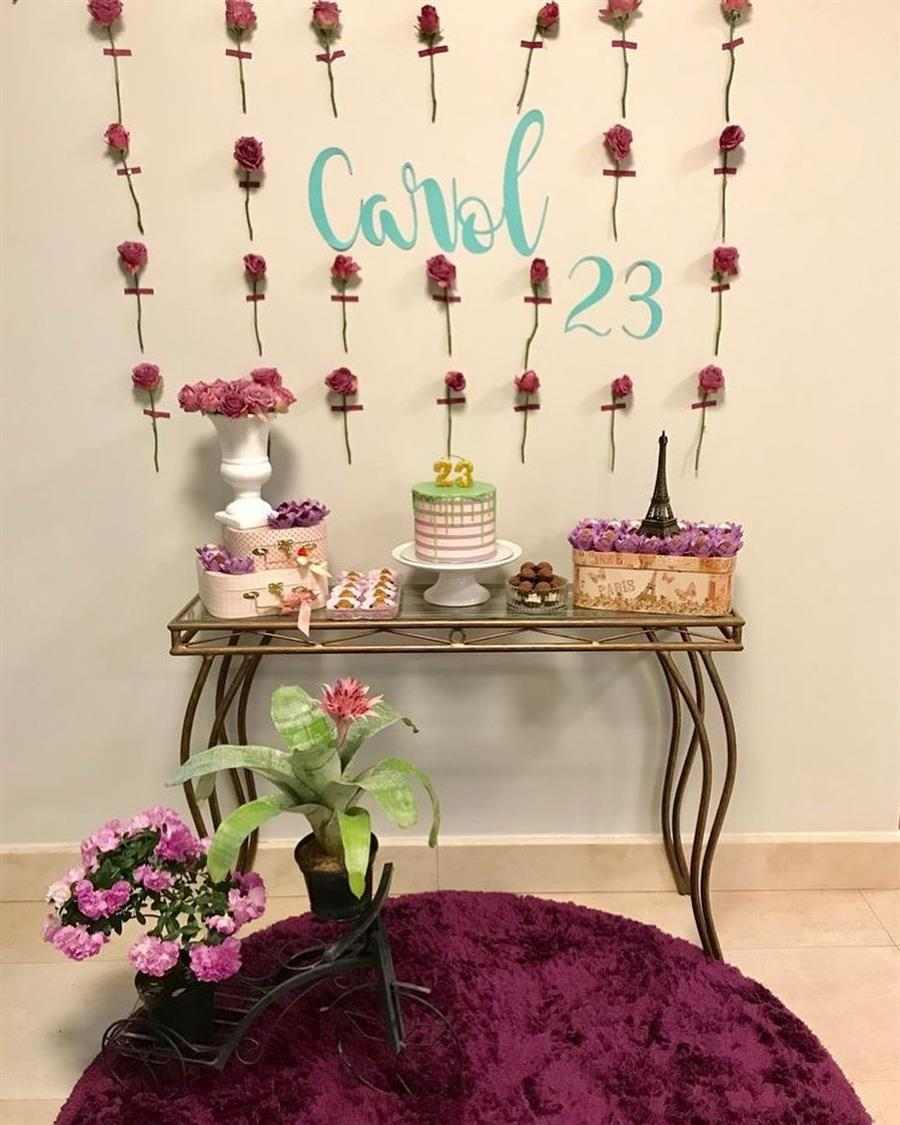 erros comuns ao decorar mesa simples de festa