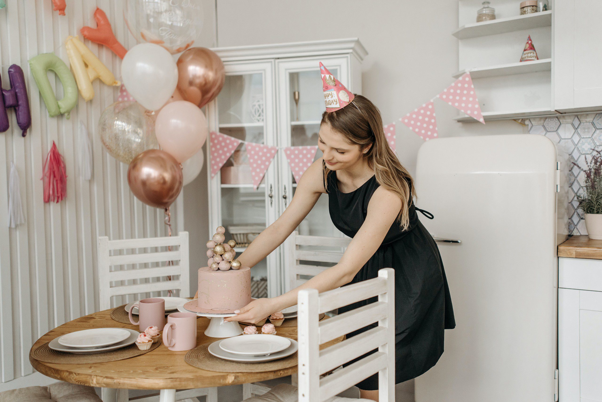 quanto custa decorar uma mesa simples para festa