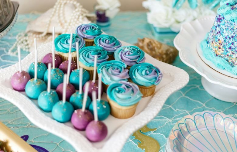 decoração chá de bebê simples com balões