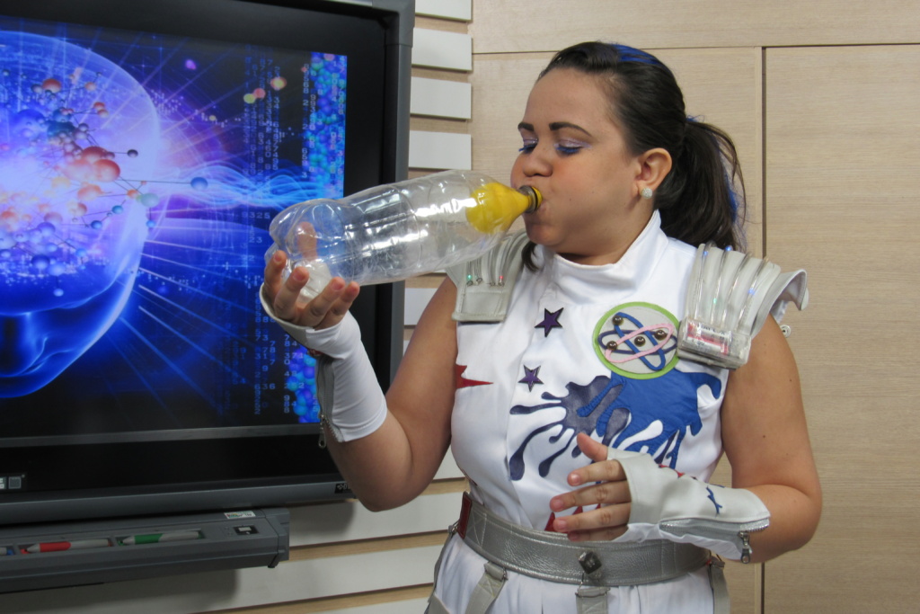 Como Fazer o Experimento da Nuvem na Garrafa em Casa