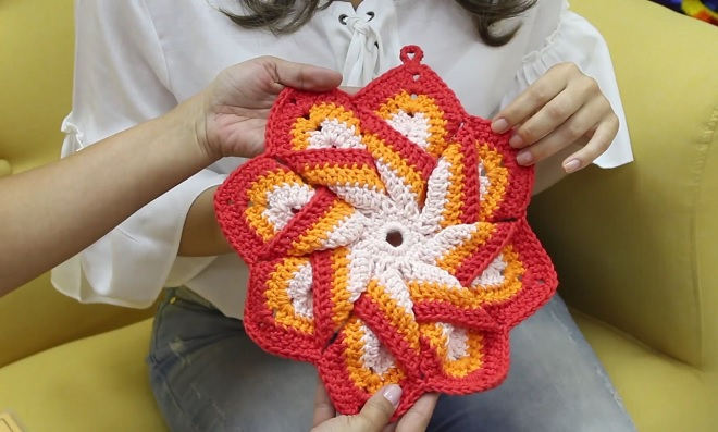 Os Melhores Fios para Descanso de Panela de Crochê: Algodão vs. Fio de Malha