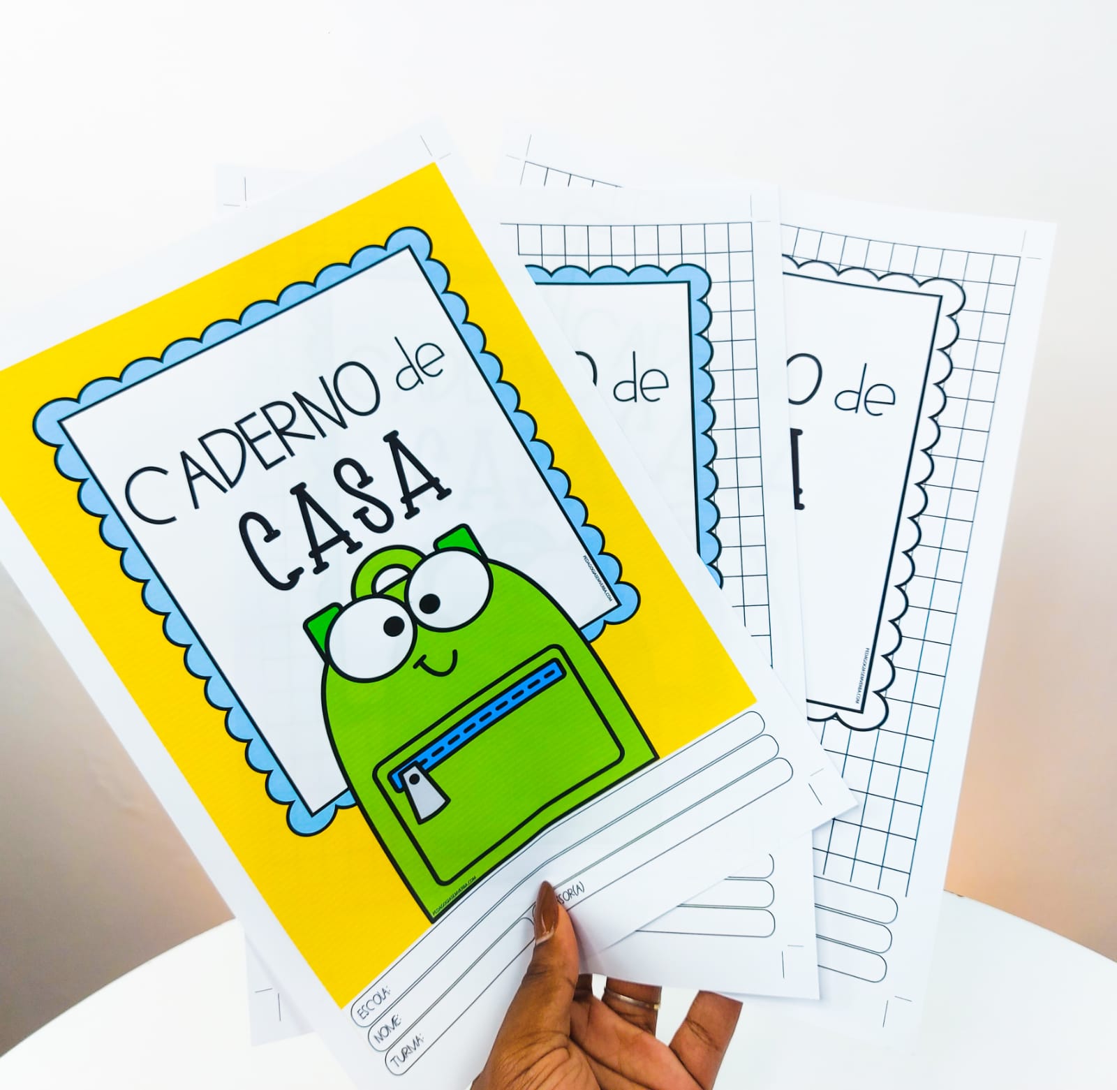 ideias de desenho para capa de caderno de cria