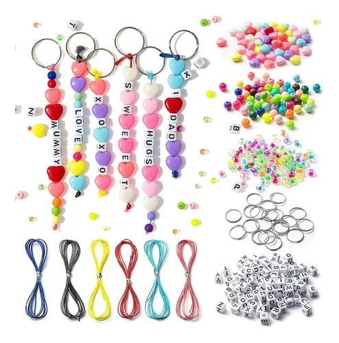 Chaveiros Ecológicos: Reutilizando Retalhos e E.V.A para Criar Peças Únicas