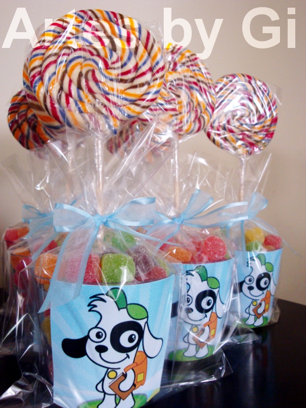 enfeite de mesa com copo