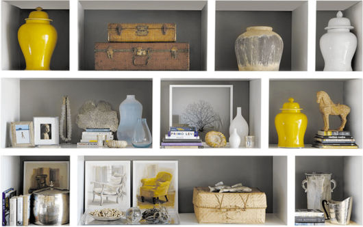 Guia Completo: Como Escolher os Enfeites Perfeitos para Sua Estante