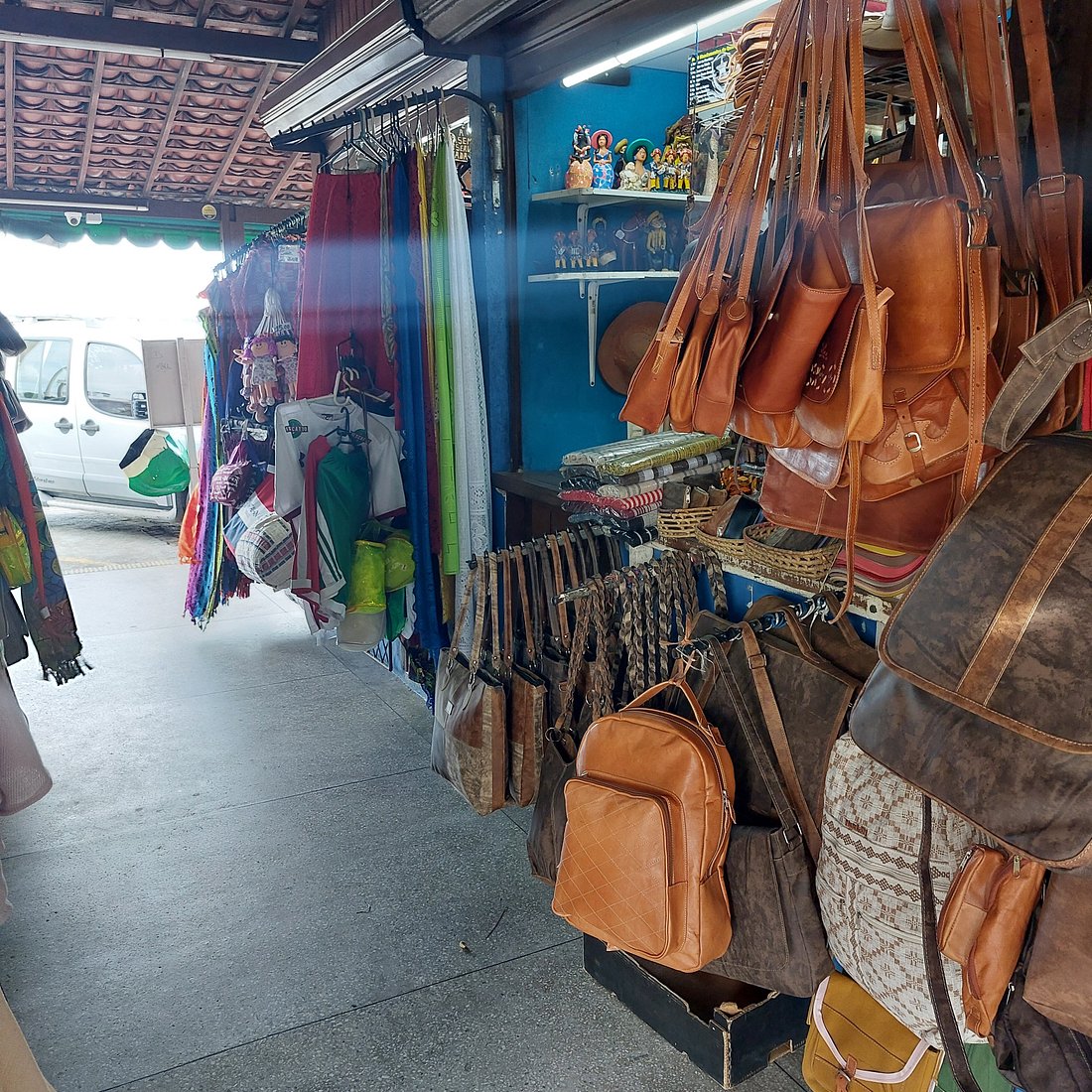quanto custa comprar artesanato em ponta negra