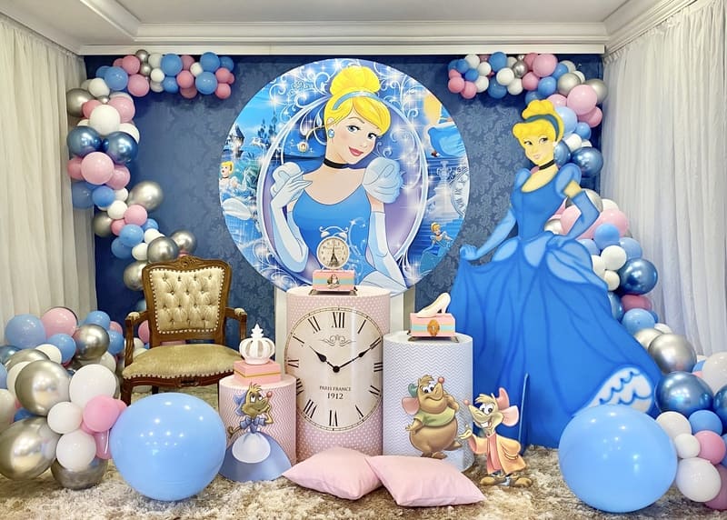 kit festa cinderela pronto ou DIY qual vale mais a pena