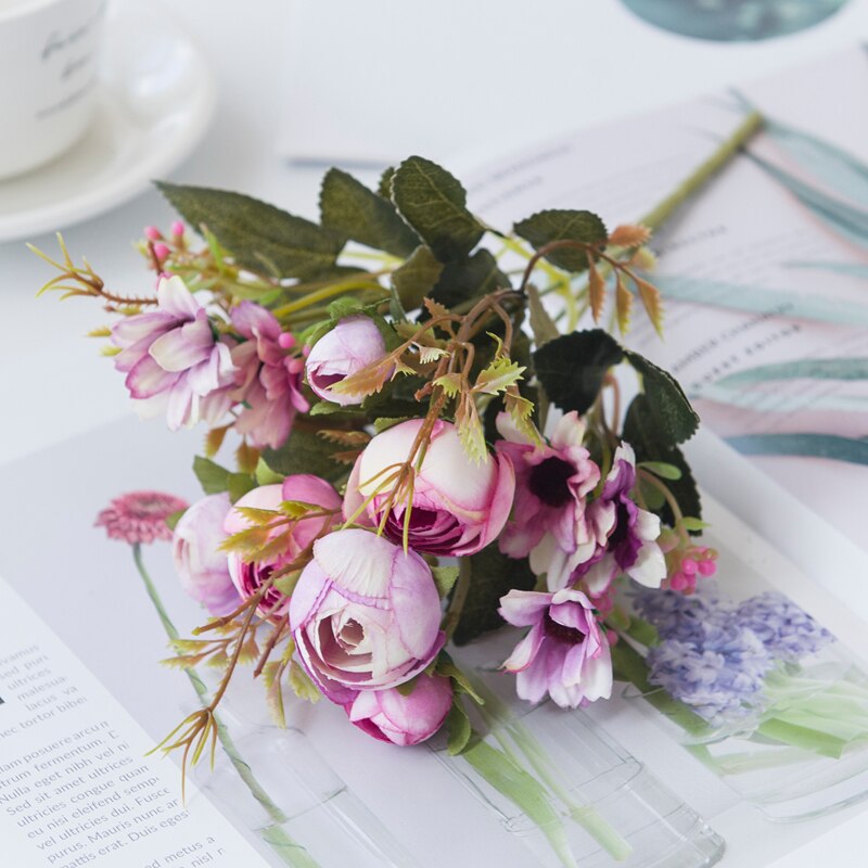 Guia Completo: Flores da Estação para Casamentos em Cada Mês do Ano