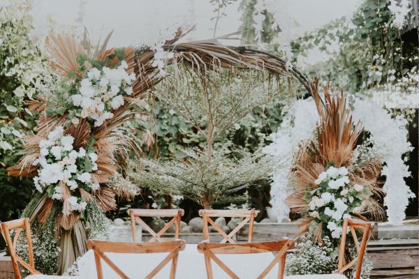 rosas ou orquideas qual escolher para casamento