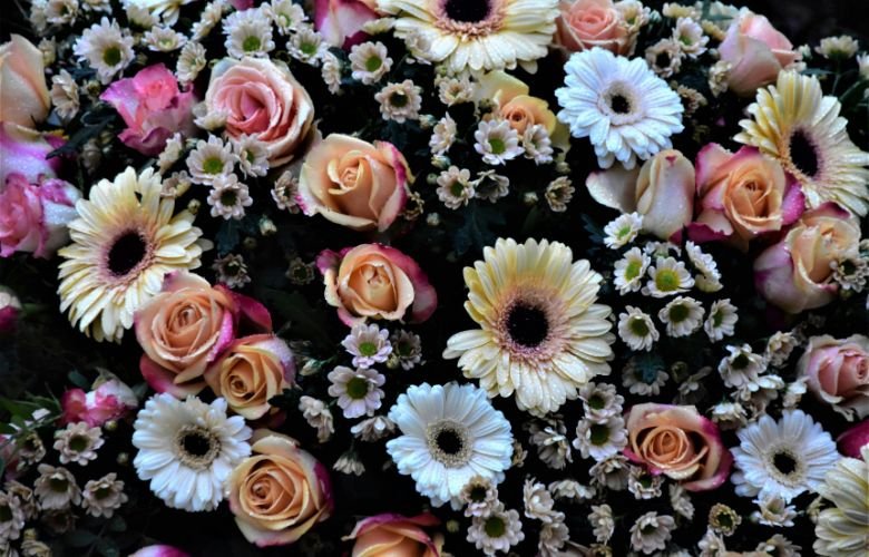 flores de tecido desfiando como evitar
