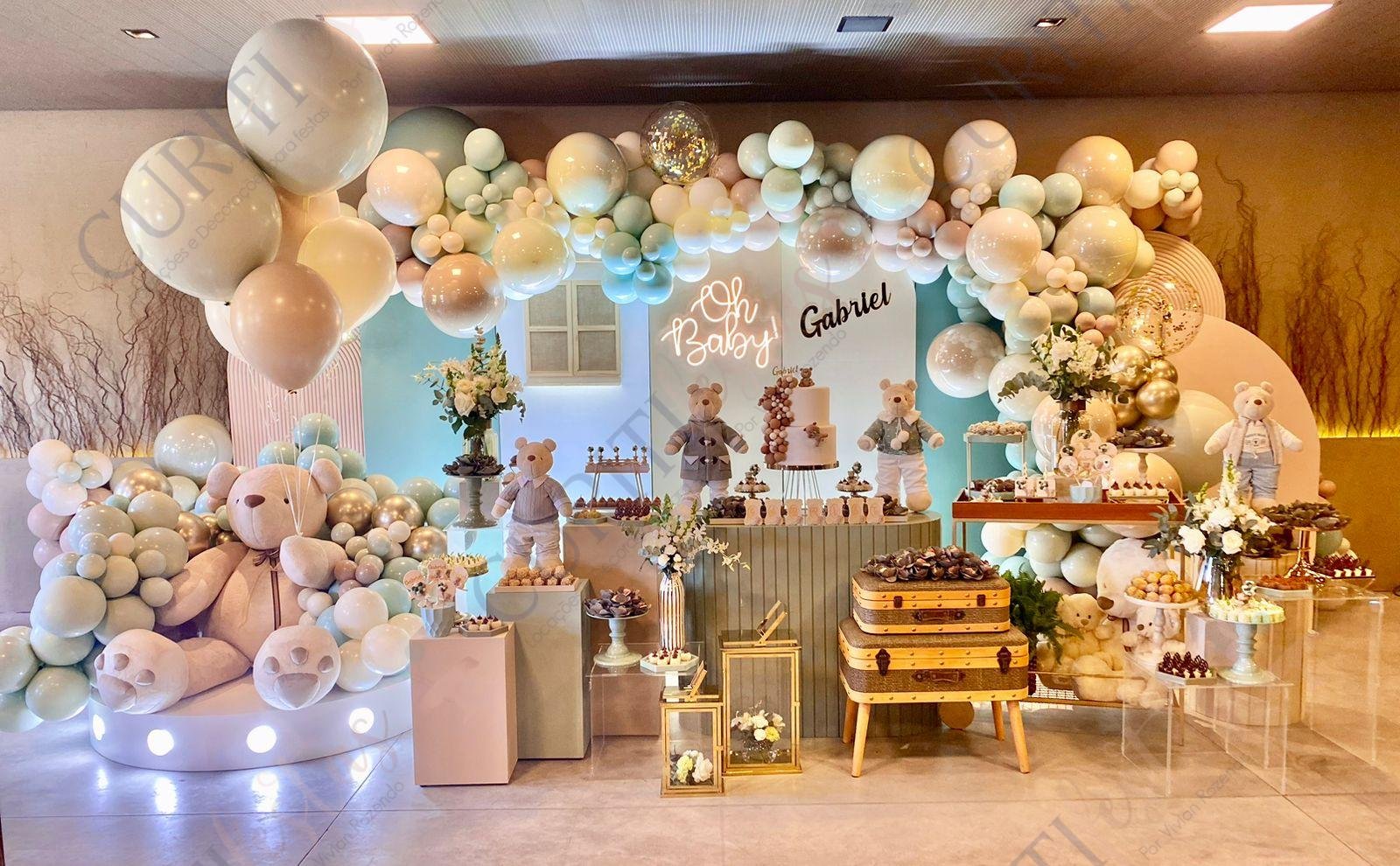 DIY: Decoração de Chá de Bebê Menino com Balões e Nuvens