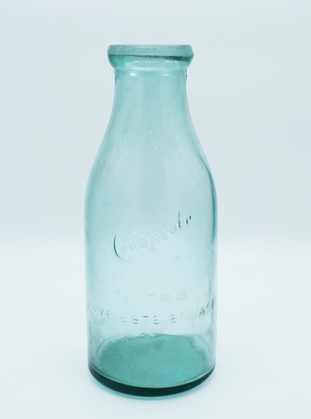 garrafa de vidro de leite