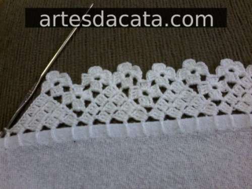 bicos de crochê carreira única